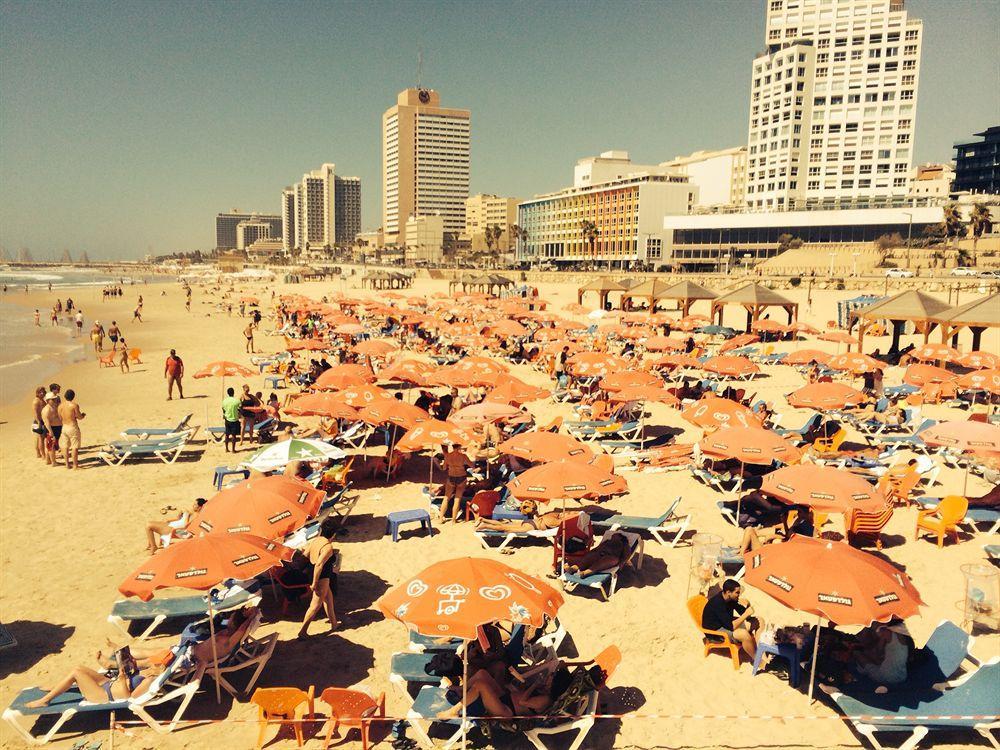 Beachfront Hostel Tel Aviv Exterior photo